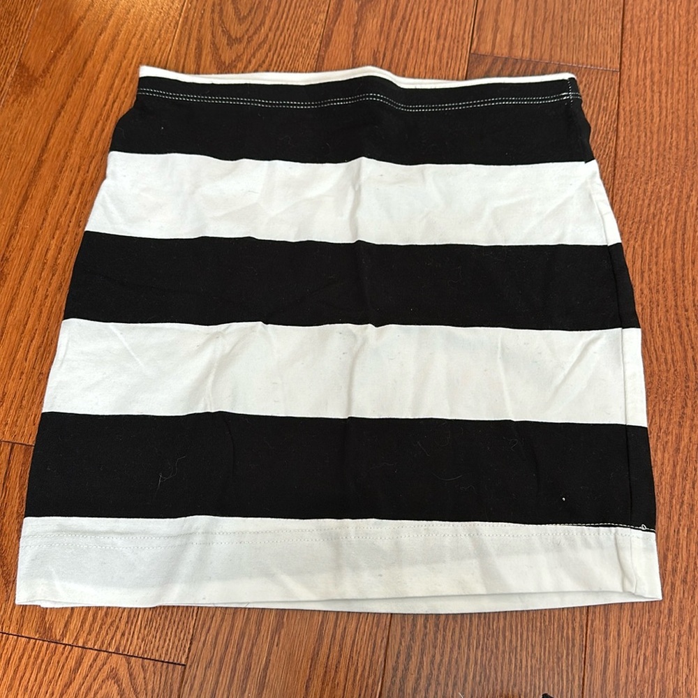 H&M mini skirt